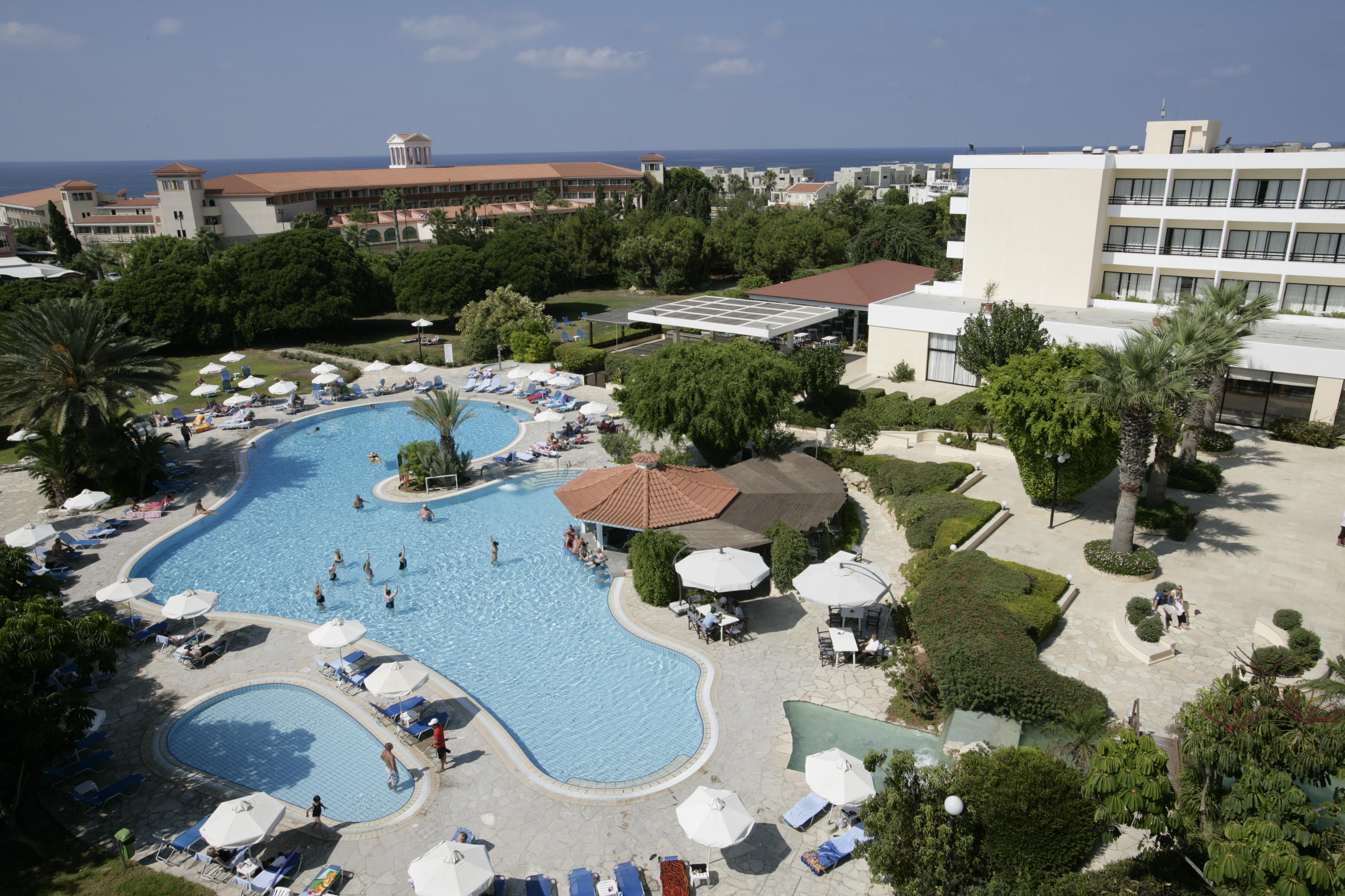 Avanti Hotel Пафос Экстерьер фото
