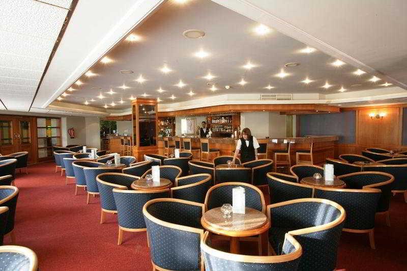 Avanti Hotel Пафос Экстерьер фото