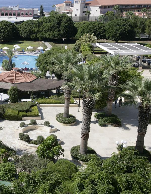 Avanti Hotel Пафос Экстерьер фото
