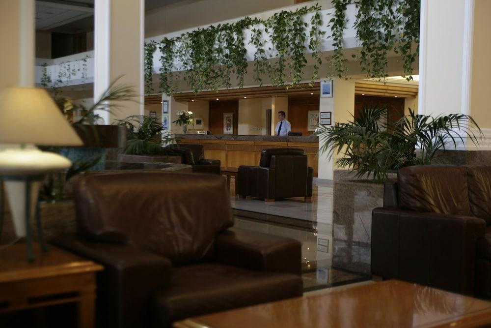Avanti Hotel Пафос Экстерьер фото