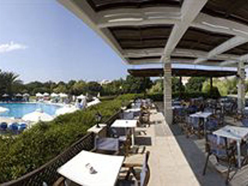 Avanti Hotel Пафос Экстерьер фото